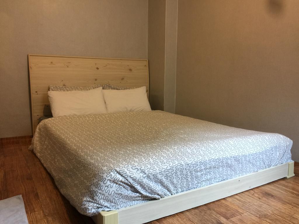 Backpackers In Jeju City Center Kültér fotó