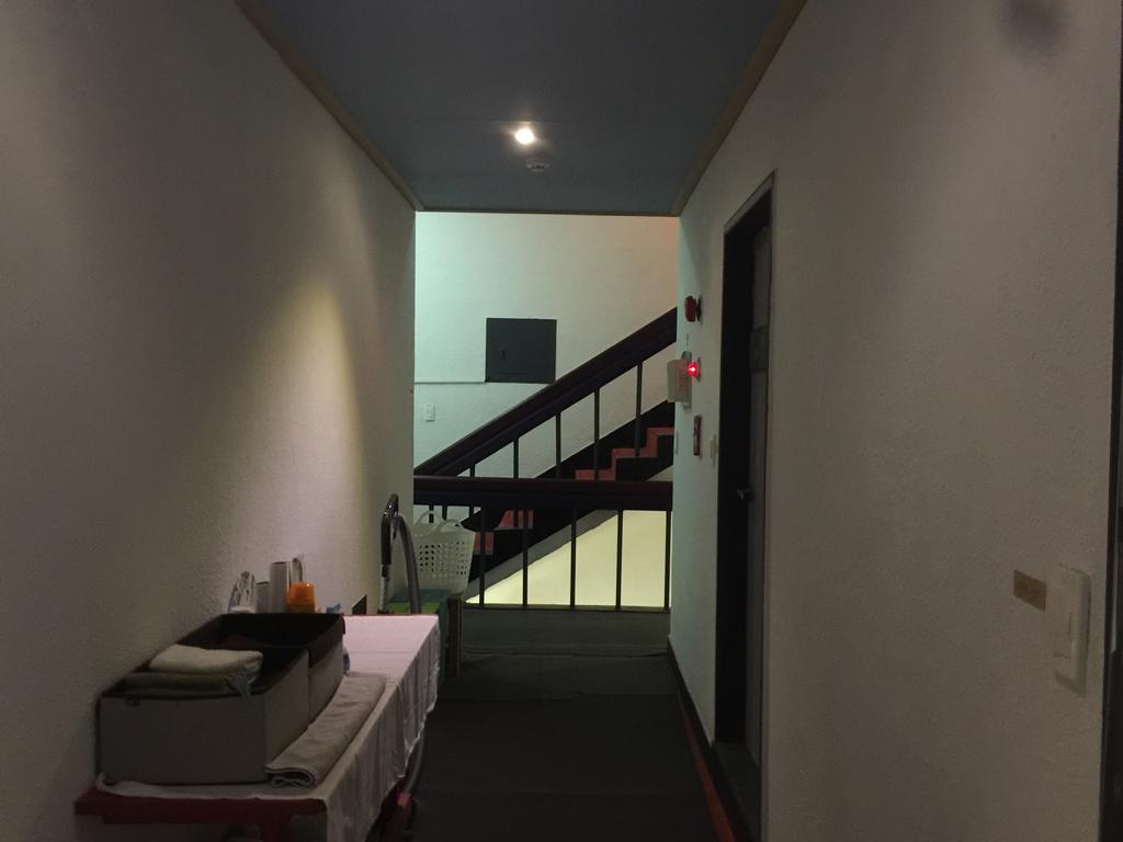 Backpackers In Jeju City Center Kültér fotó
